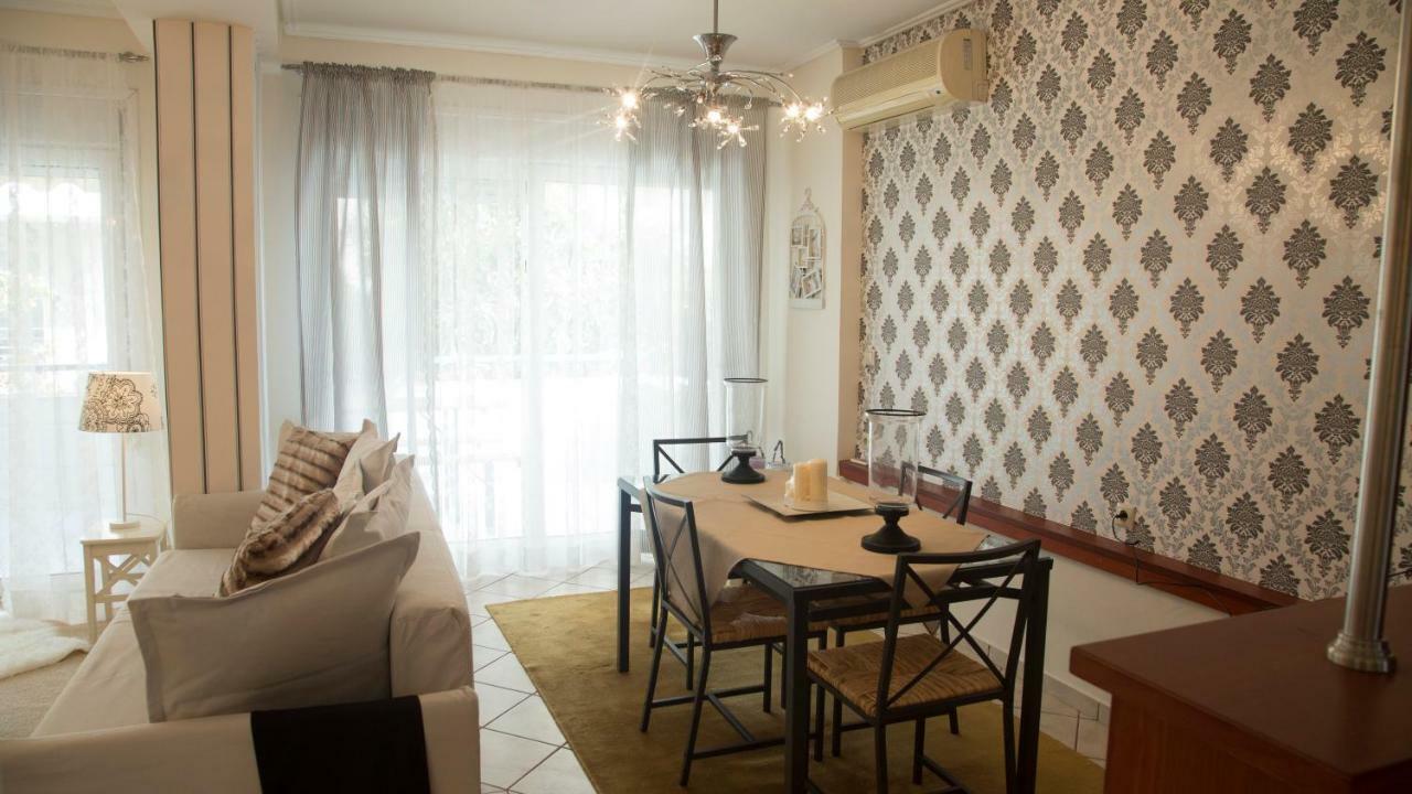 Luxury City Center Apartment Kalambaka Eksteriør billede