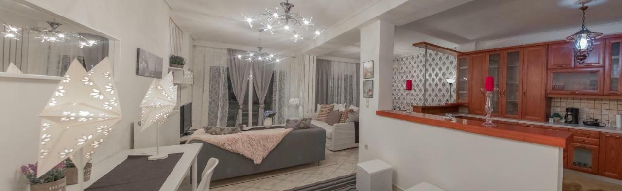 Luxury City Center Apartment Kalambaka Eksteriør billede