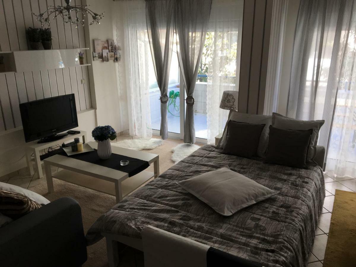 Luxury City Center Apartment Kalambaka Eksteriør billede